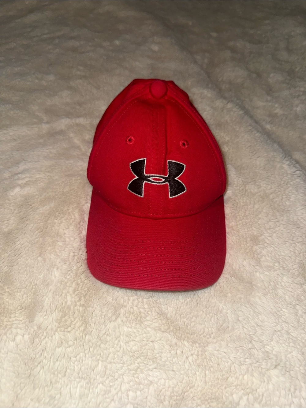 Under Armour Kids Red Cap Youth Small